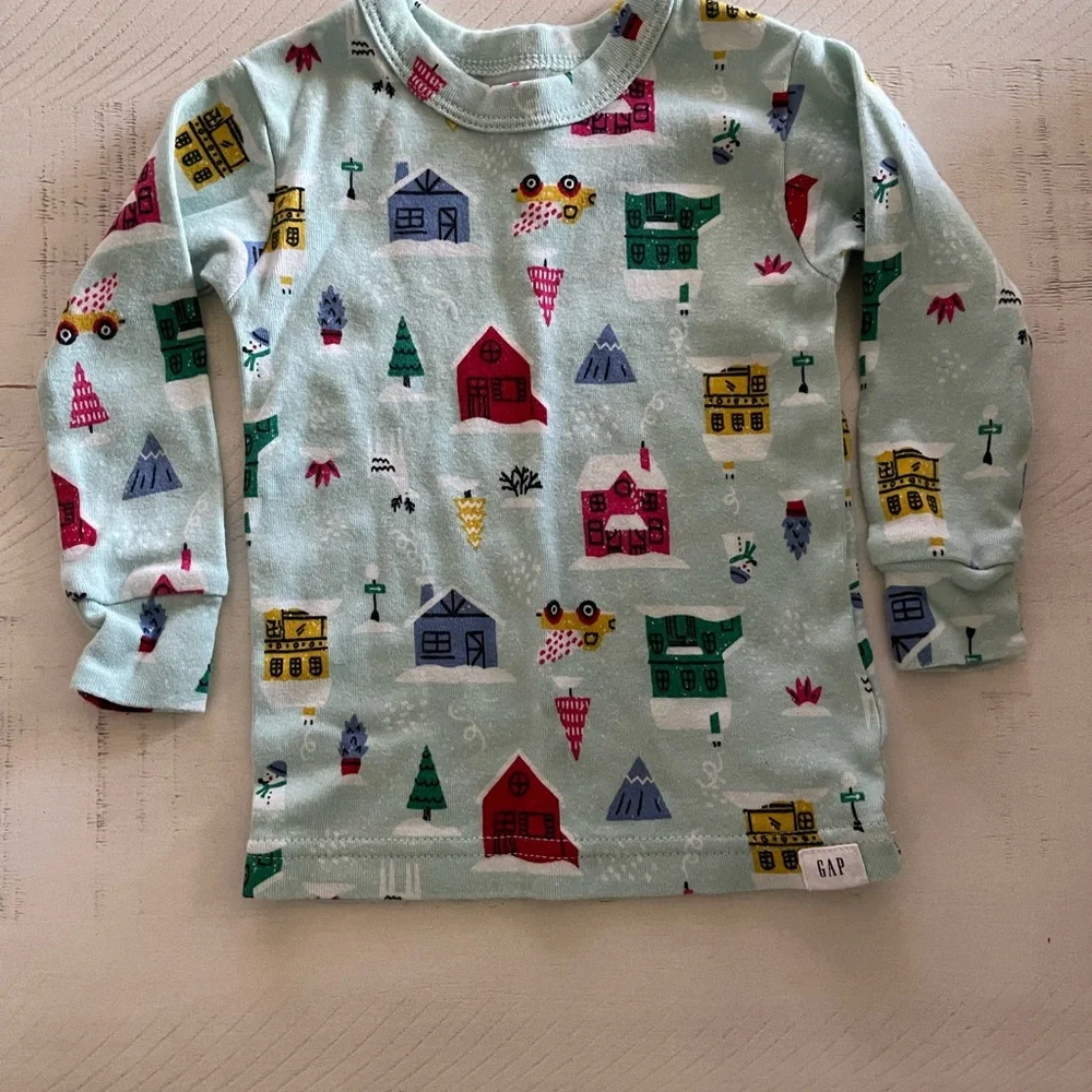 GAP Kids‎ Pajama Set Size 6-13 months organize cotton Holiday Winter Print